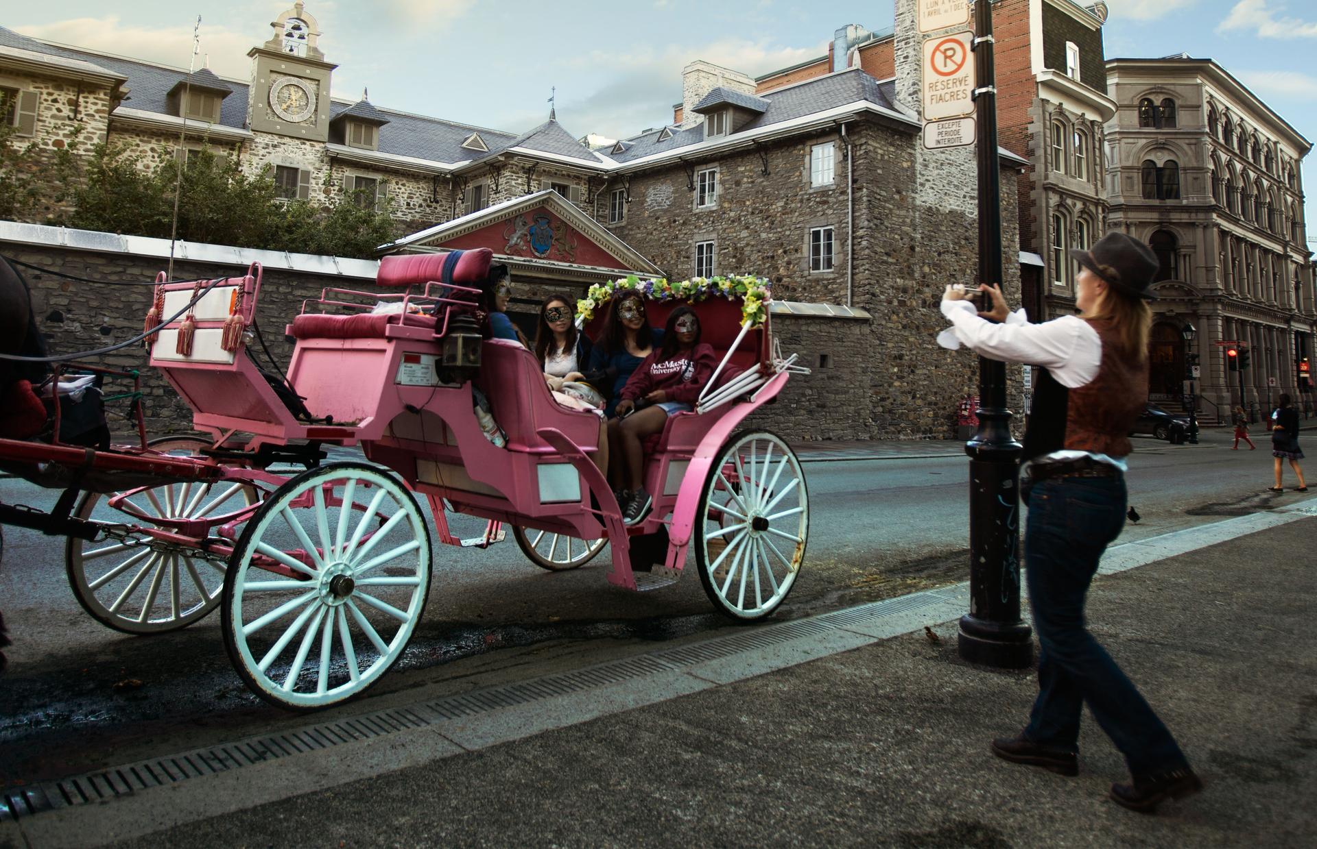 Transportation via horse-drawn calèche