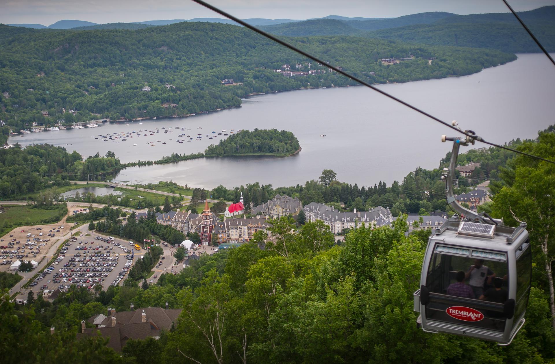 Launch new products or ideas in one-on-one focused gondola meetings