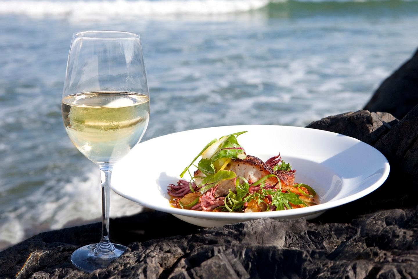Oceanside lunch