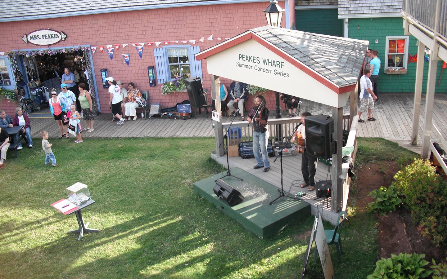 Concert by local musicians puts everyone in the mood to party After-party at the Quay’s nightclub