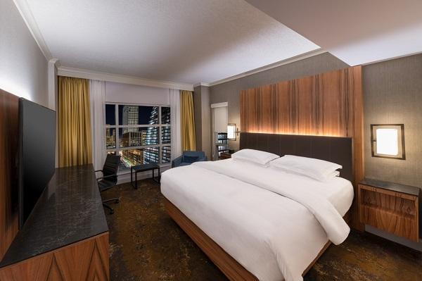 Hyatt Regency Calgary, Regency Club Level